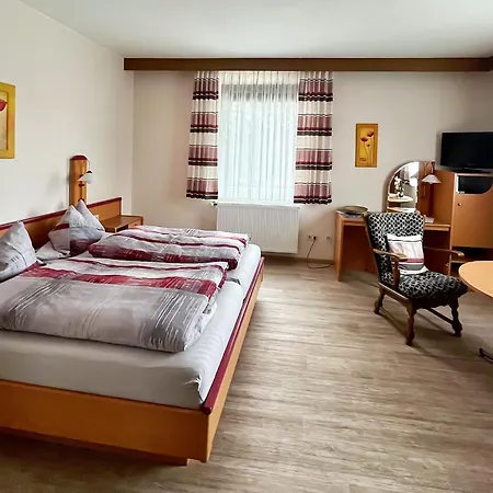 Haus Erna Apartman *